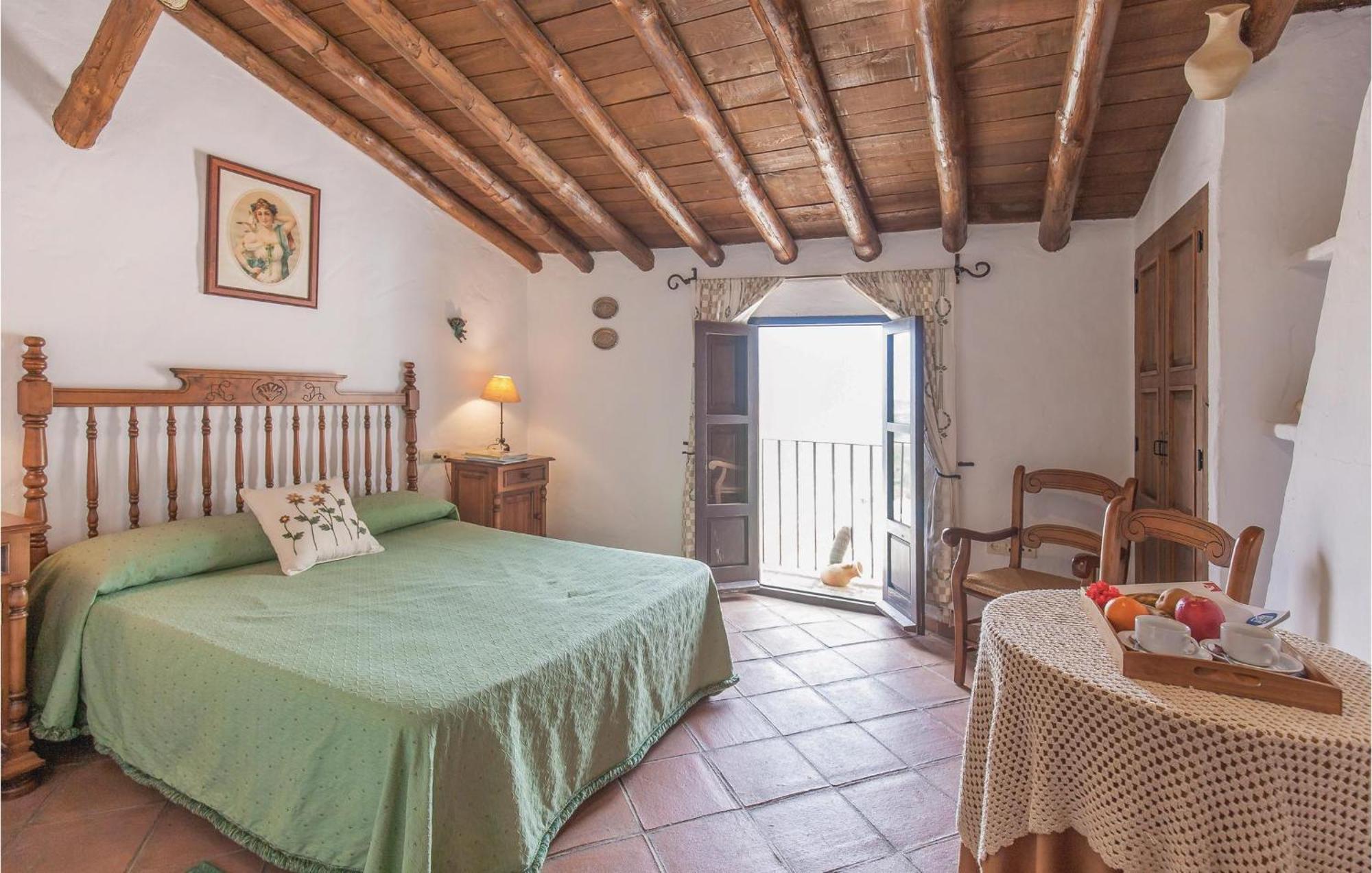 Cozy Home In Zahara De La Sierra With Kitchen Exteriör bild